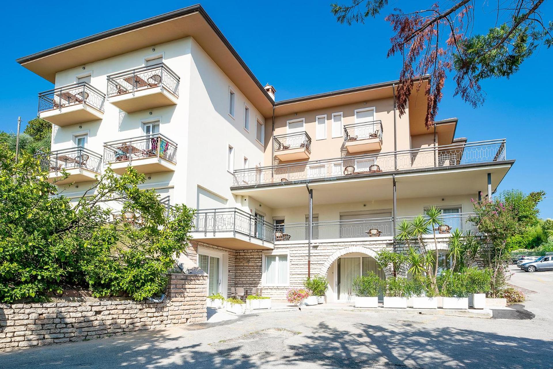 Aparthotel Residenza Panorama Costermano Exteriér fotografie